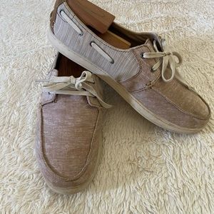 Toms boat shoes